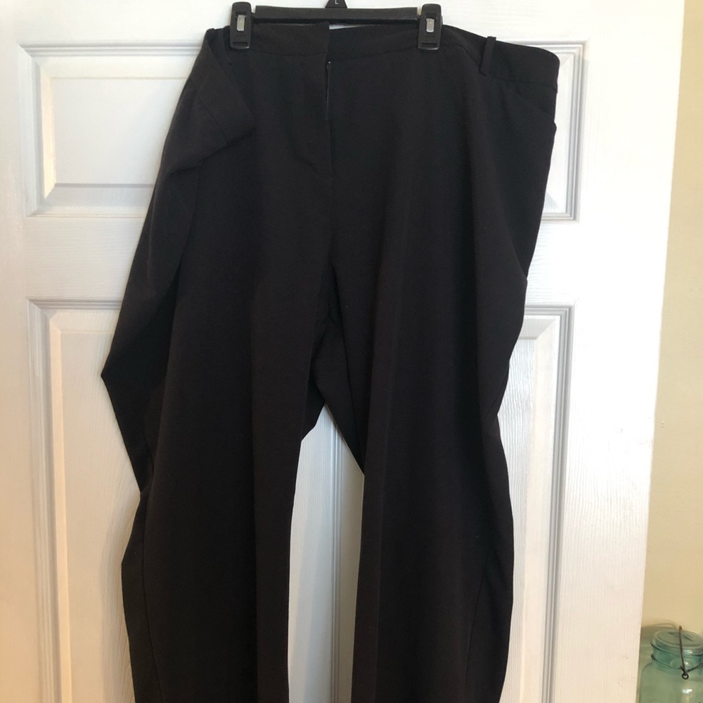 24W Worthington Black Curvy Fit Trouser Pants